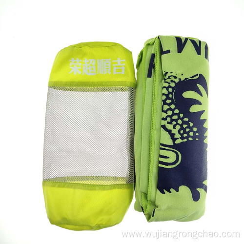 Embroidery Microfibre Sports Towel with Mesh Bag